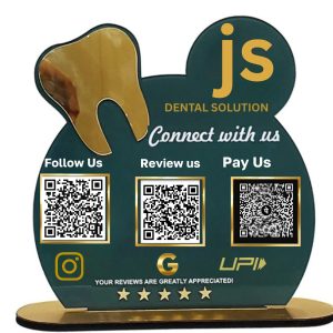 DENTAL STANDEE 3 QR